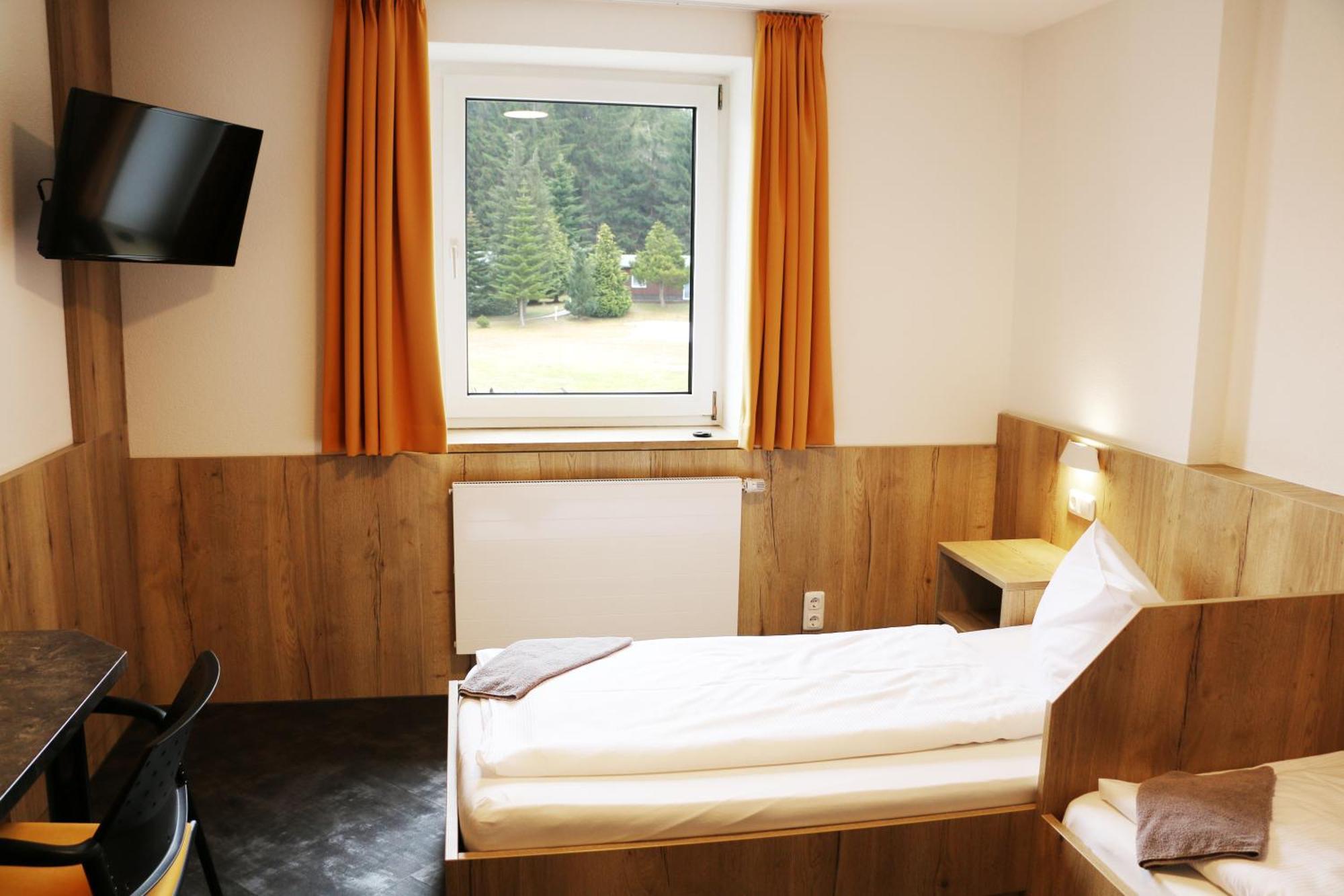 Sportpark Rabenberg Hotell Breitenbrunn  Eksteriør bilde